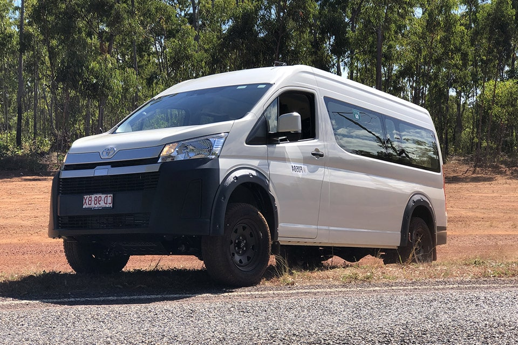 EnduroCo Hiace 4x4 en playa